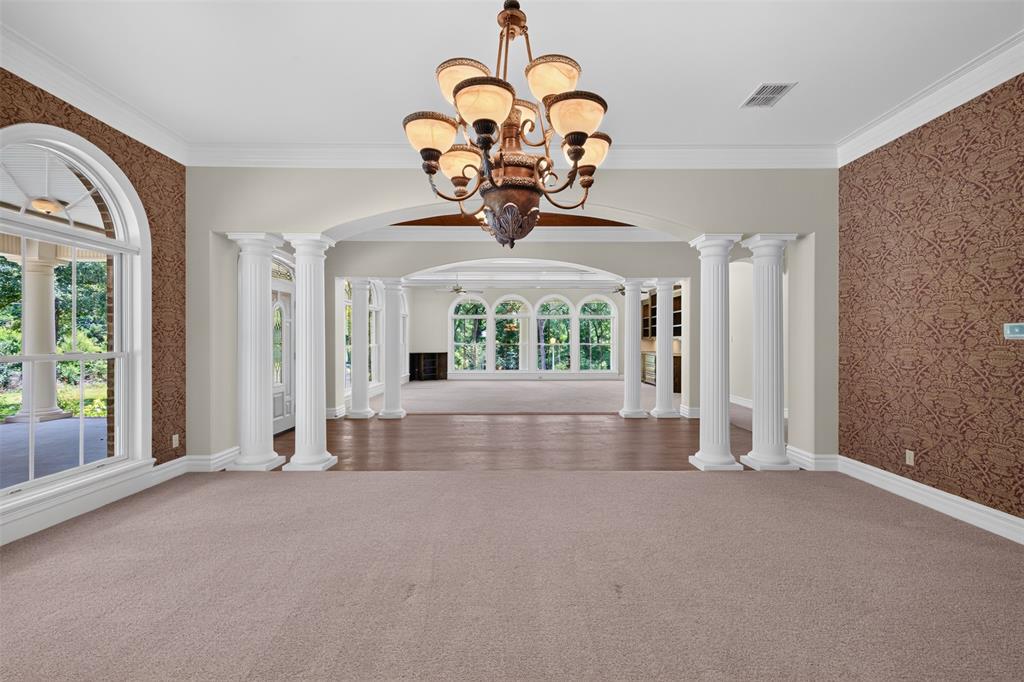 3669 Fountainbleau Road Property Photo 6