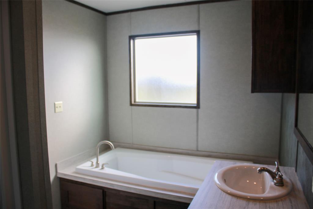 8529 Weems Estate Drive Property Photo 13