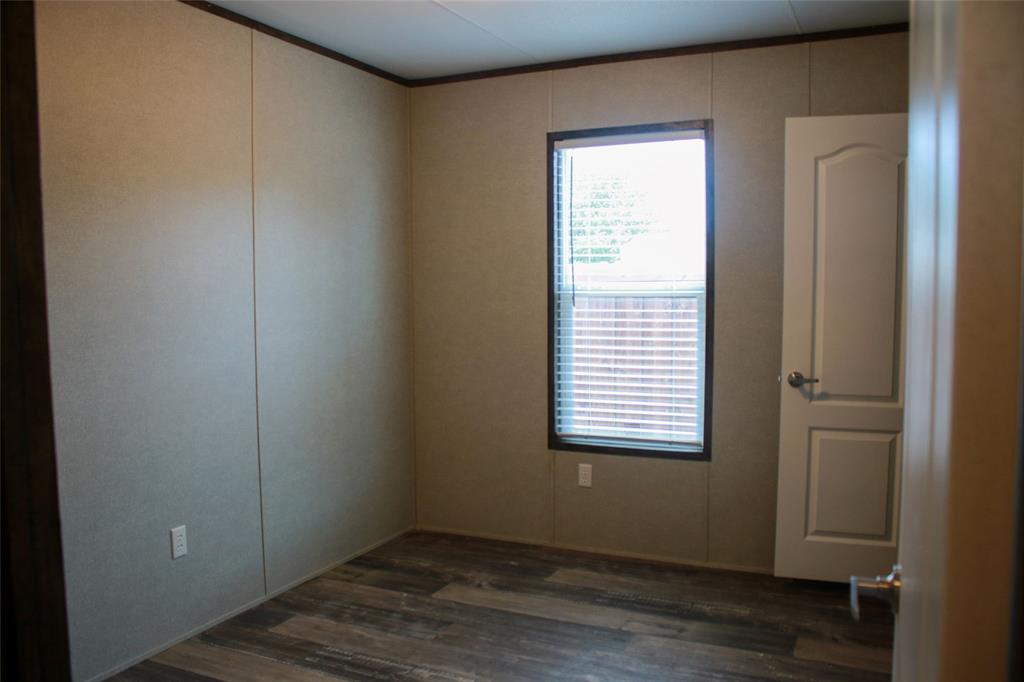 8529 Weems Estate Drive Property Photo 14