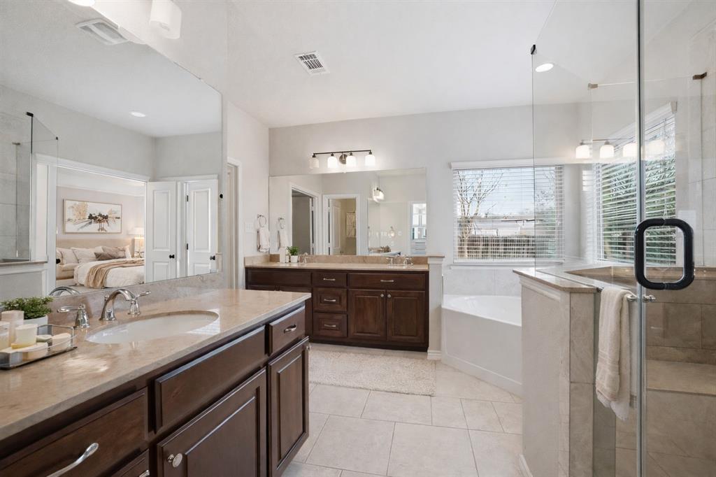 420 Prairie Run Property Photo 20