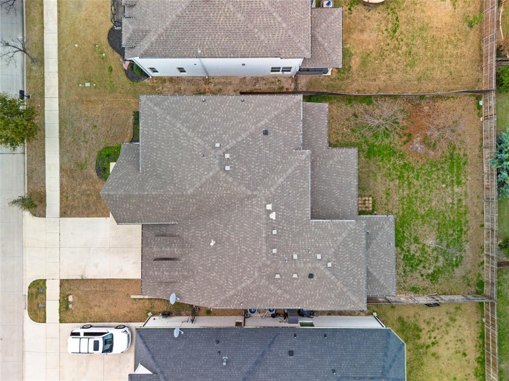 420 Prairie Run Property Photo 36