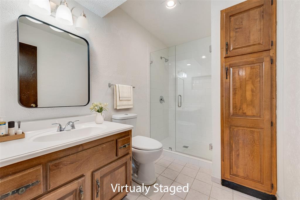 10906 Listi Drive Property Photo 7