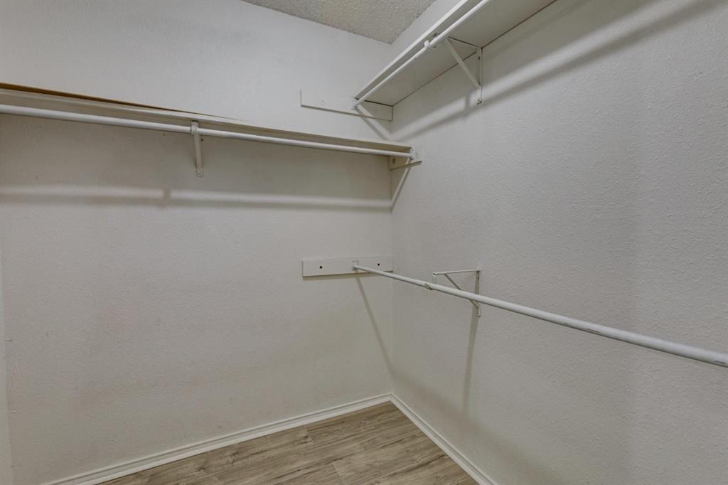 902 Wayne Avenue Property Photo 11