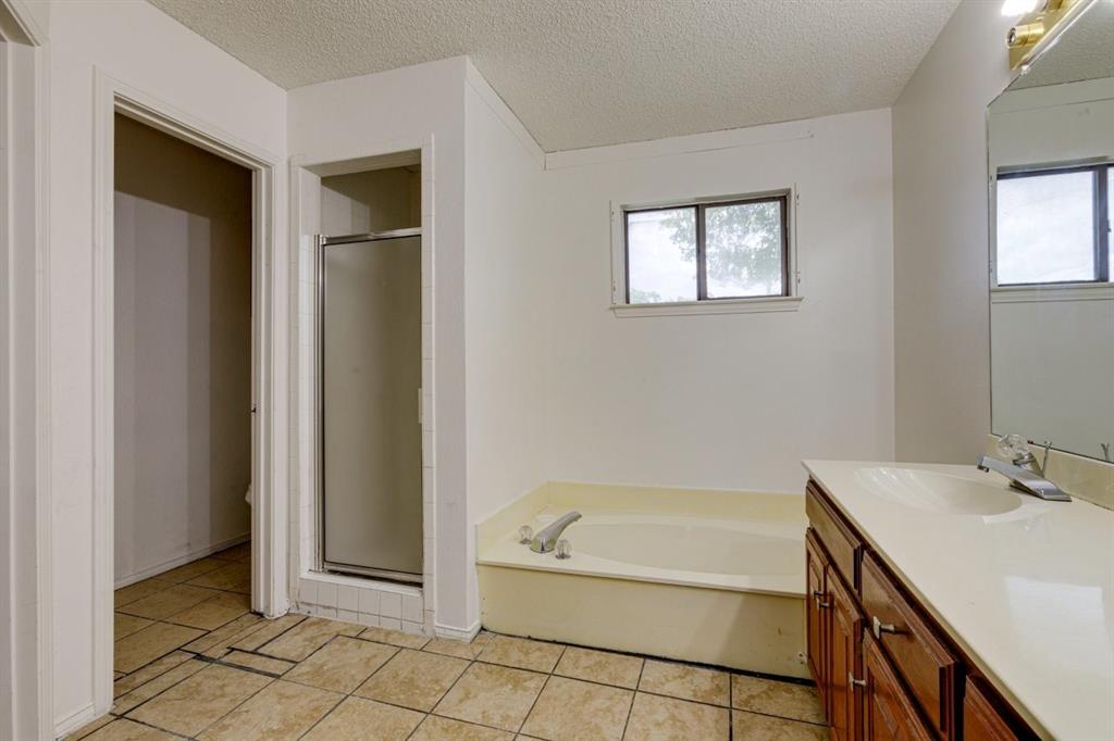 902 Wayne Avenue Property Photo 12