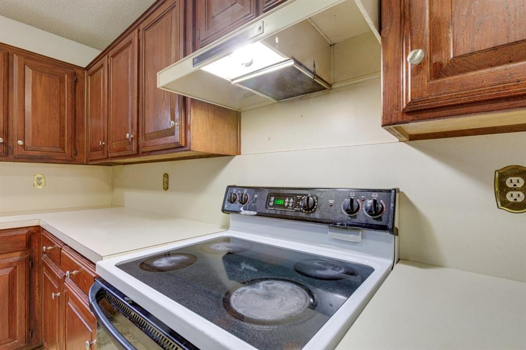 902 Wayne Avenue Property Photo 17