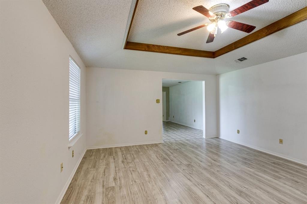 902 Wayne Avenue Property Photo 21