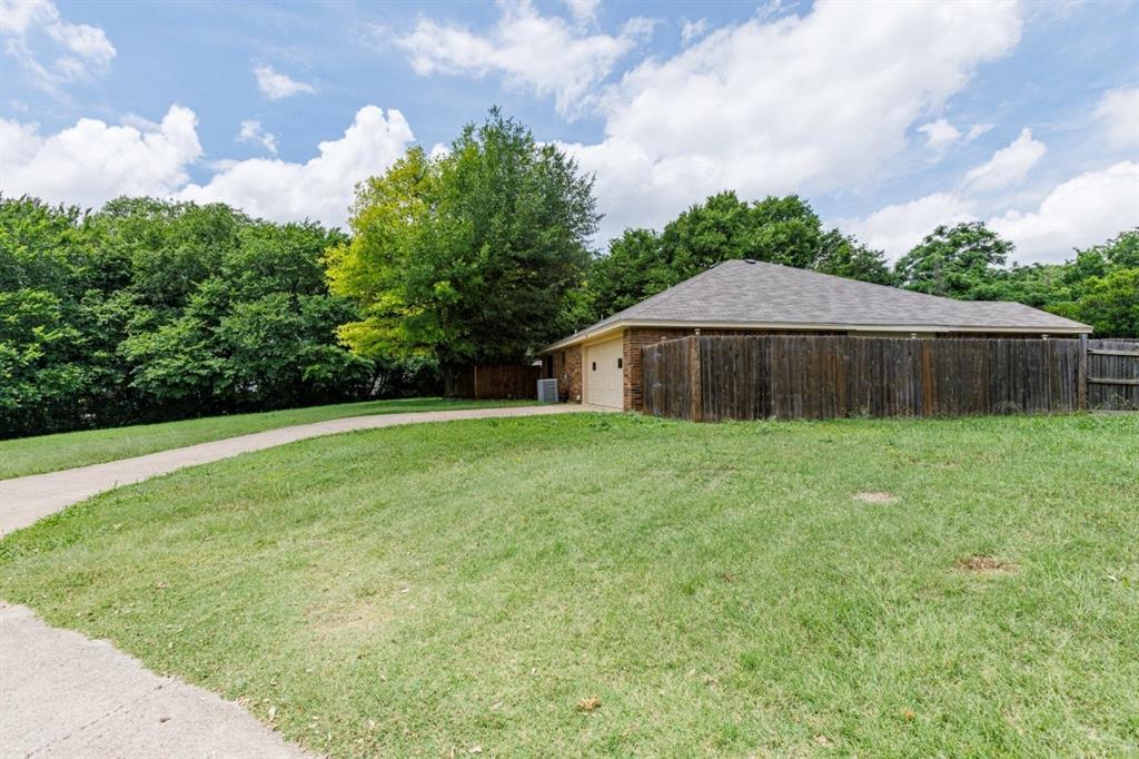 902 Wayne Avenue Property Photo 27