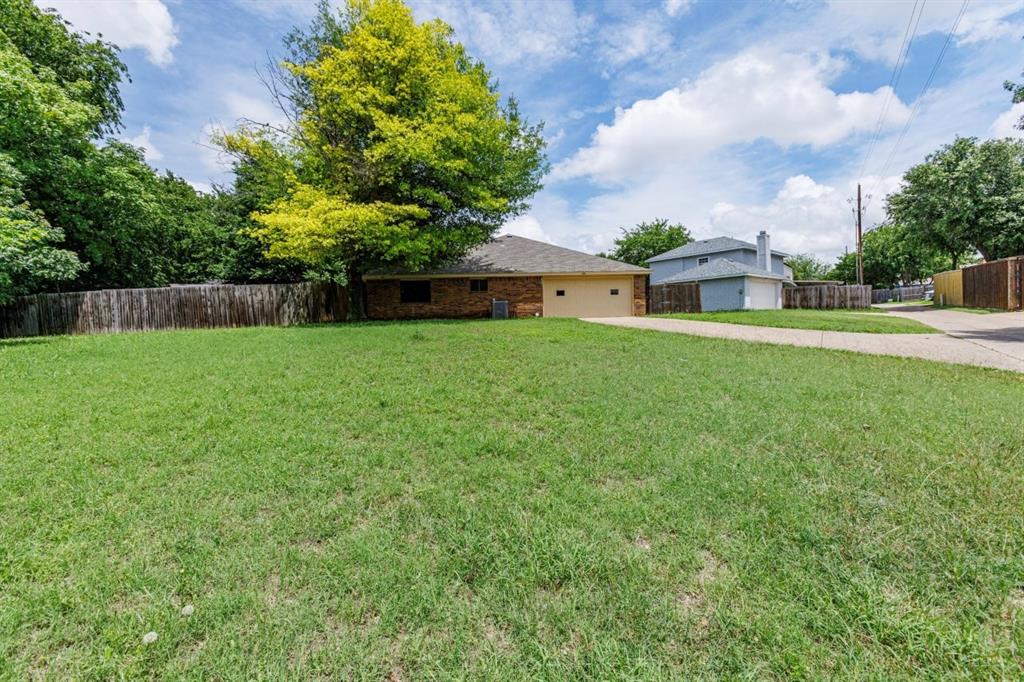 902 Wayne Avenue Property Photo 28