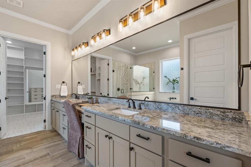 2407 Vineyard Drive Property Photo 22