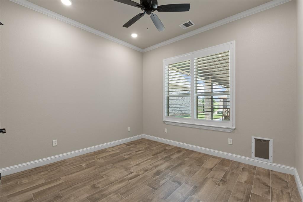 2407 Vineyard Drive Property Photo 29