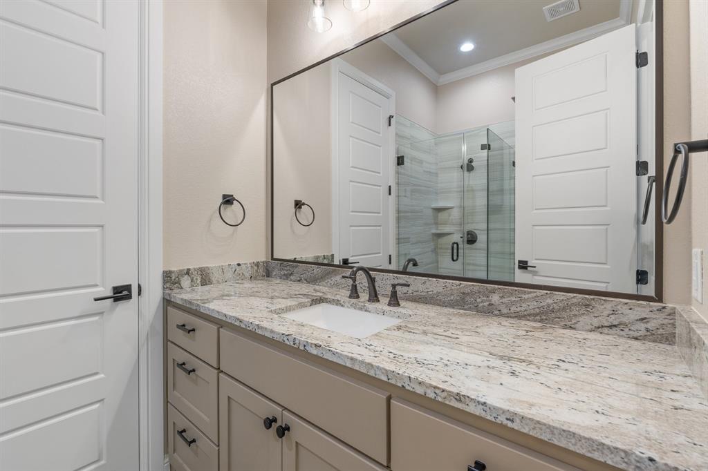 2407 Vineyard Drive Property Photo 33