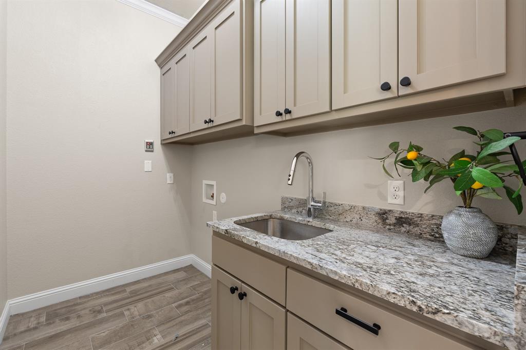 2407 Vineyard Drive Property Photo 34