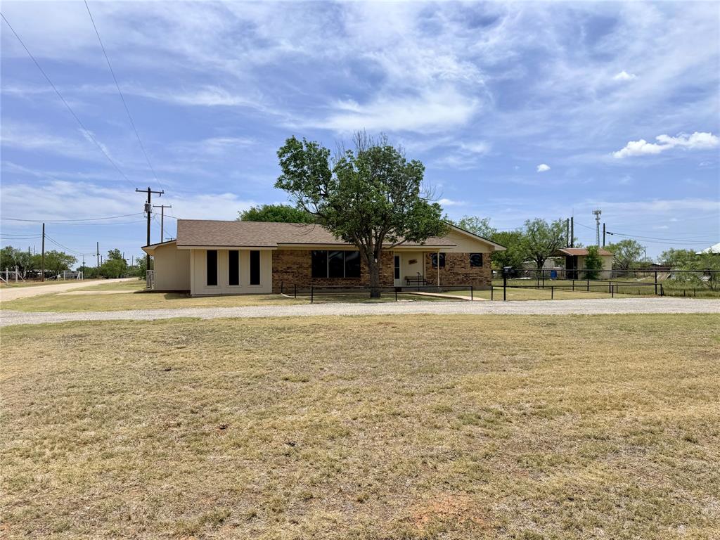 305 S Cleveland Avenue Property Photo 3