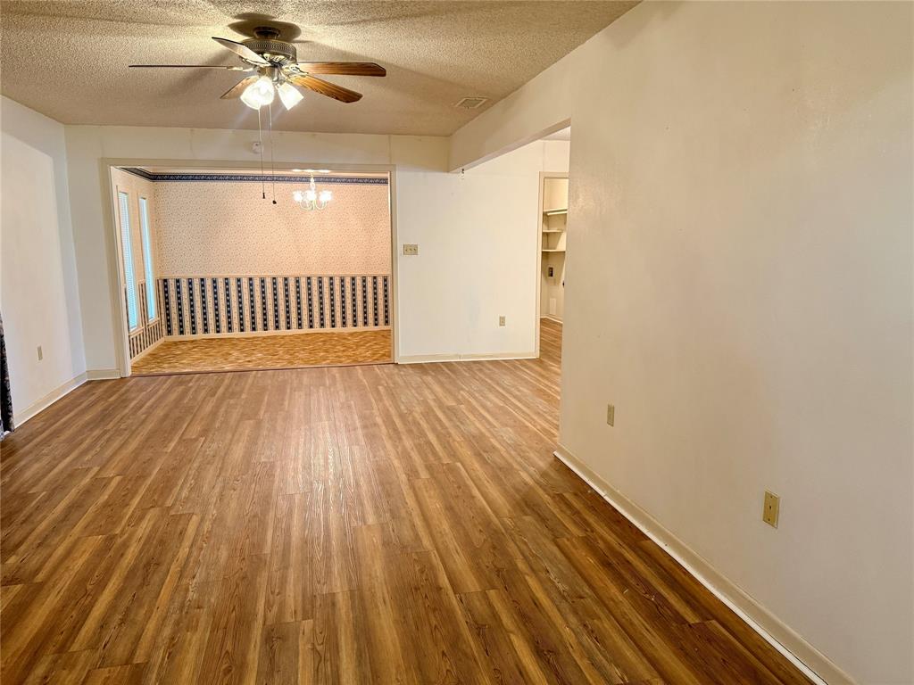 305 S Cleveland Avenue Property Photo 7