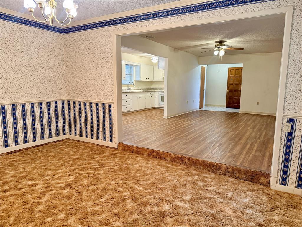 305 S Cleveland Avenue Property Photo 10