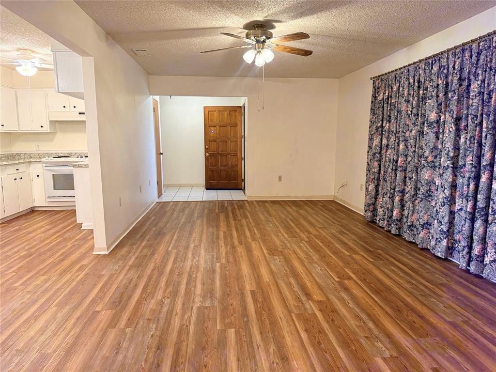 305 S Cleveland Avenue Property Photo 11