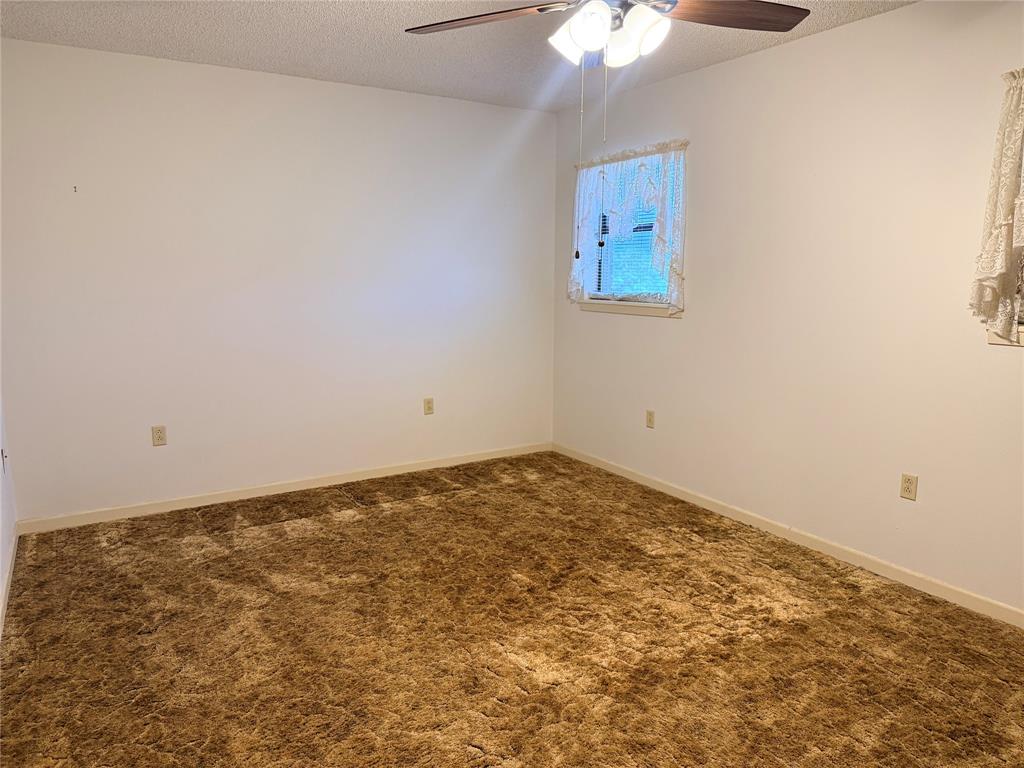 305 S Cleveland Avenue Property Photo 19