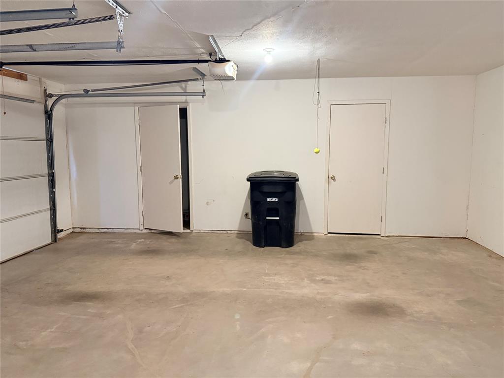 305 S Cleveland Avenue Property Photo 27