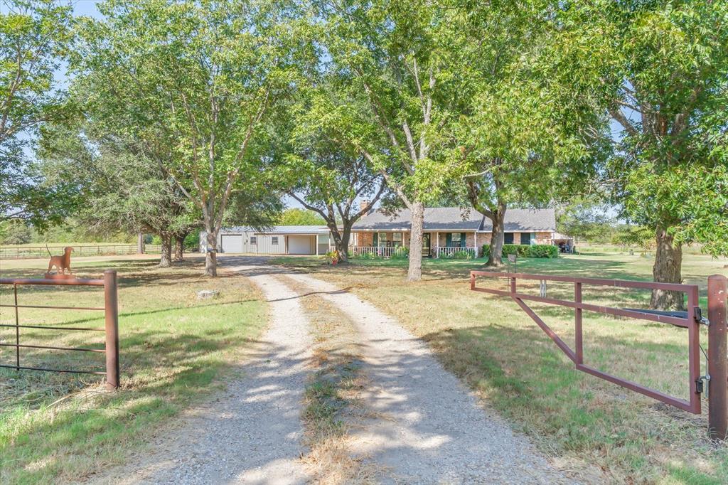 6400 County Road 108 Property Photo 3