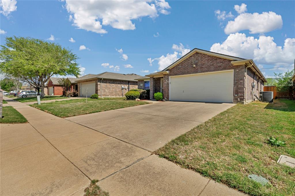 8500 Three Bars Drive Property Photo 3