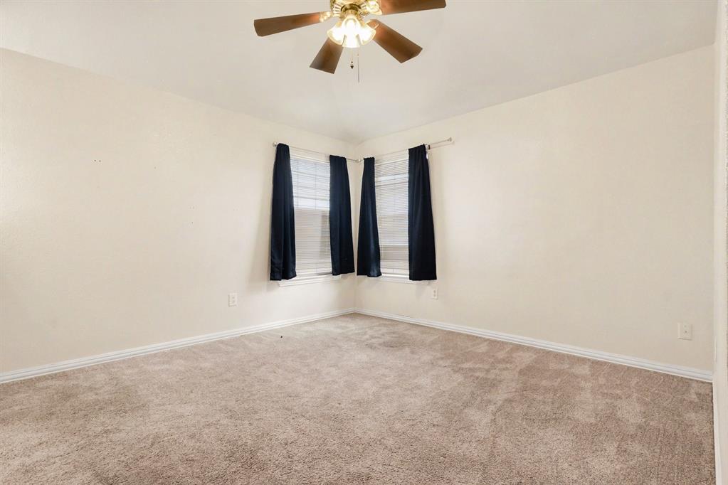 1027 Creek Bend Property Photo 22
