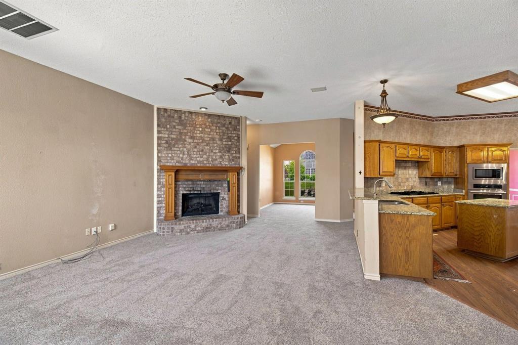 740 Amhurst Court Property Photo 14