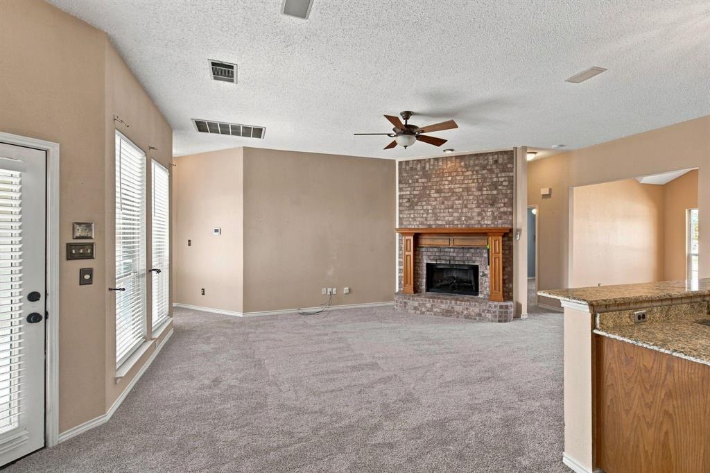 740 Amhurst Court Property Photo 15