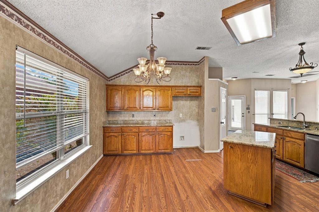 740 Amhurst Court Property Photo 20