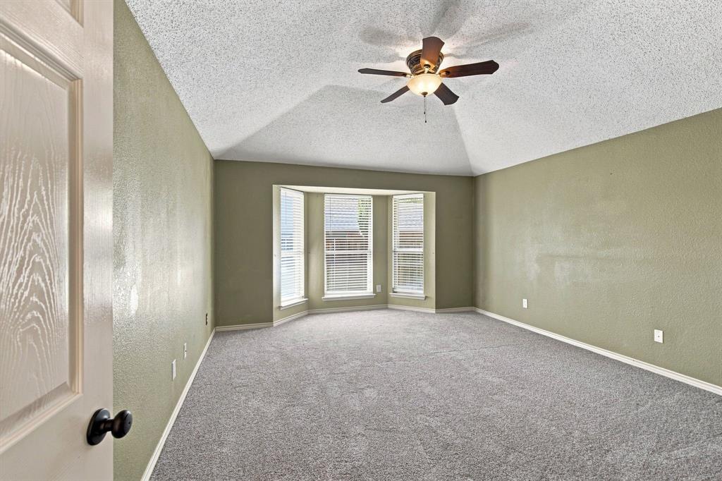 740 Amhurst Court Property Photo 21