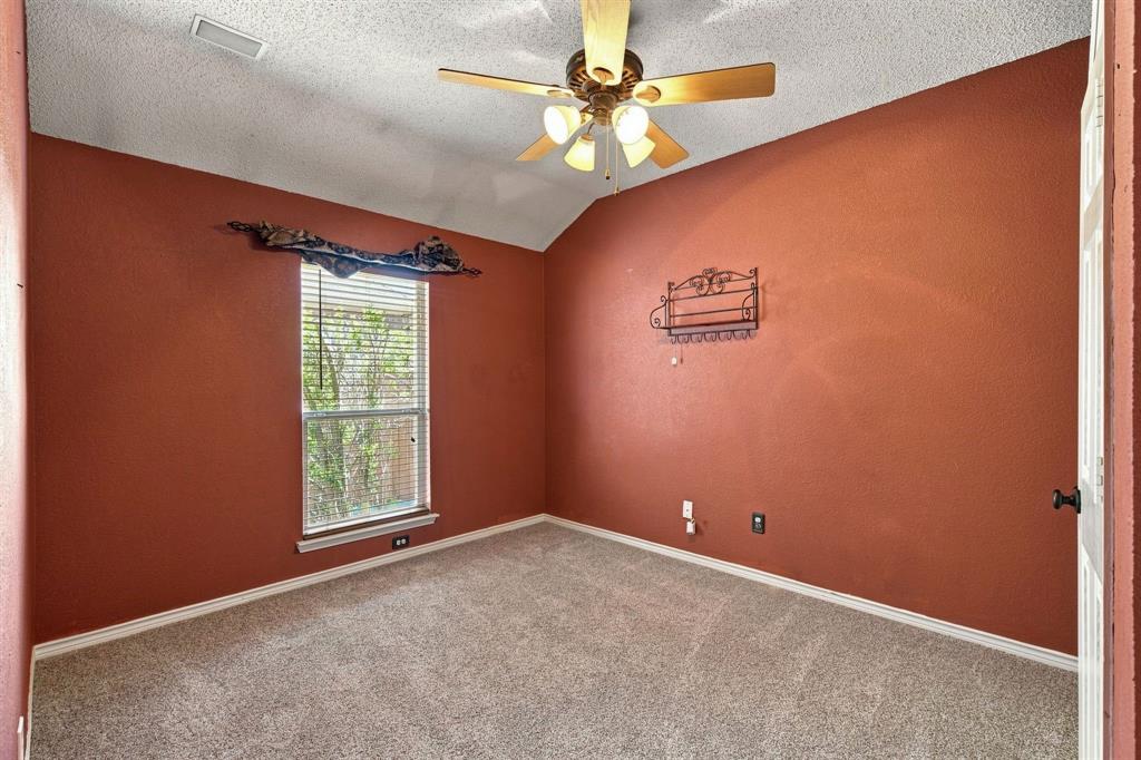 740 Amhurst Court Property Photo 25