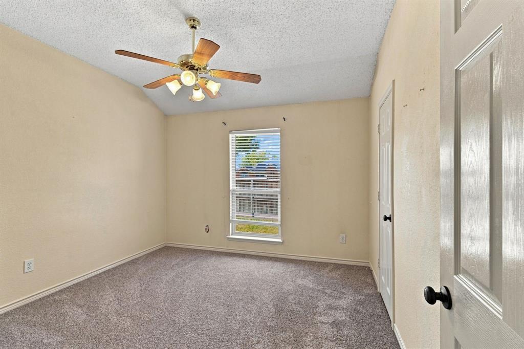 740 Amhurst Court Property Photo 27