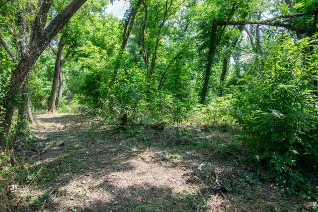 702 Fenet Street Property Photo 4