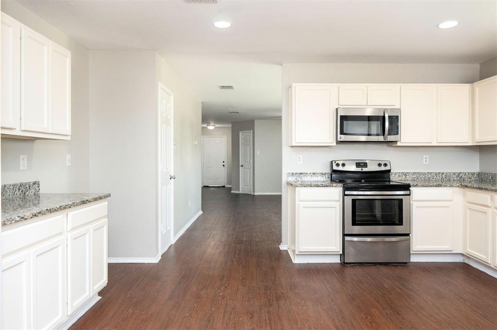 806 White Fields Way Property Photo 12