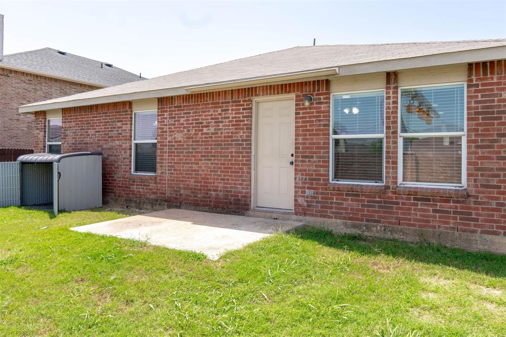 806 White Fields Way Property Photo 20