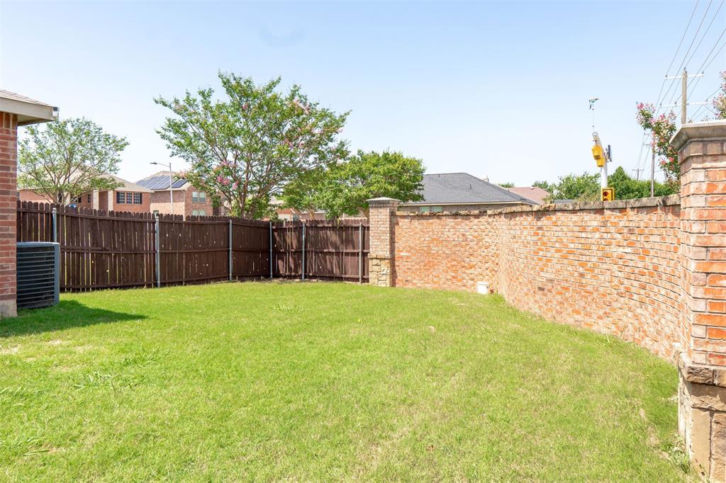 806 White Fields Way Property Photo 22