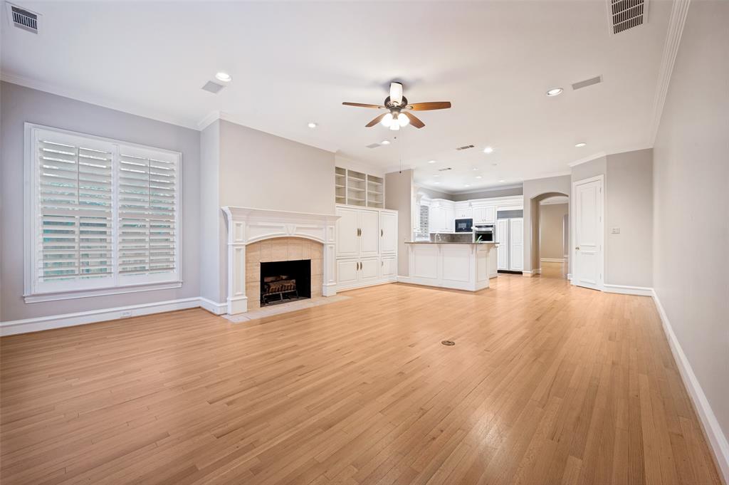 3448 Granada Avenue Property Photo 10