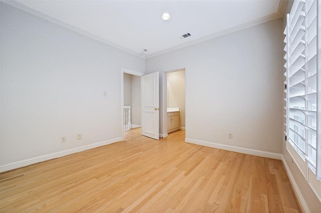 3448 Granada Avenue Property Photo 20