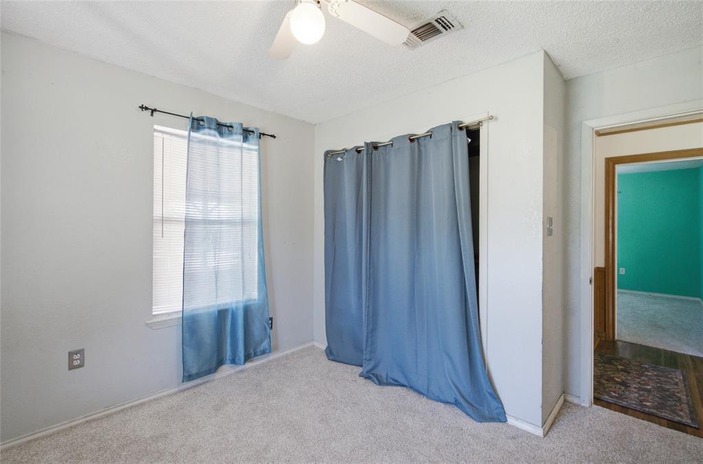 3200 Fairview Road Property Photo 10