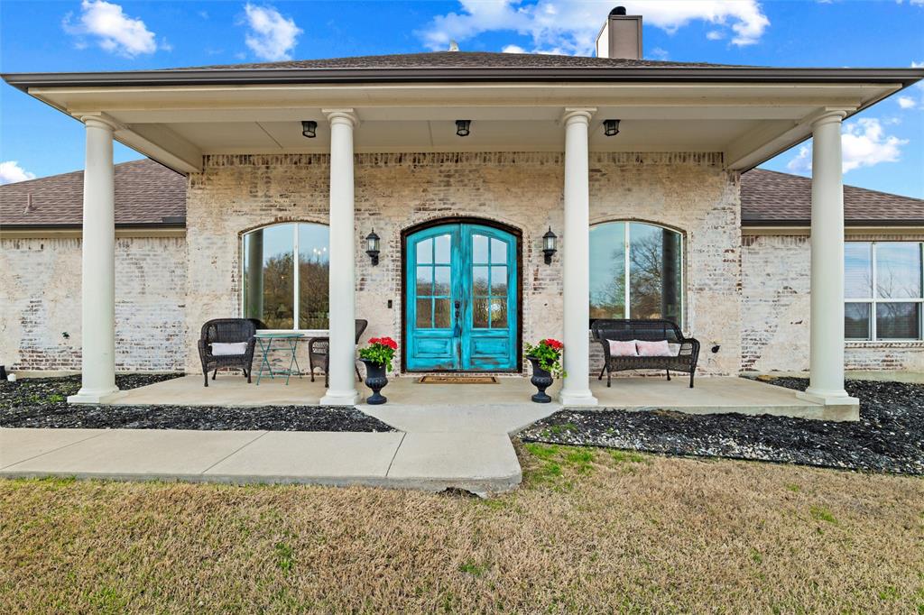 128 E Remuda Court Property Photo 1