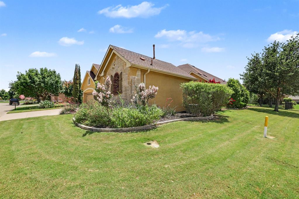 12013 Lockhart Court Property Photo 3