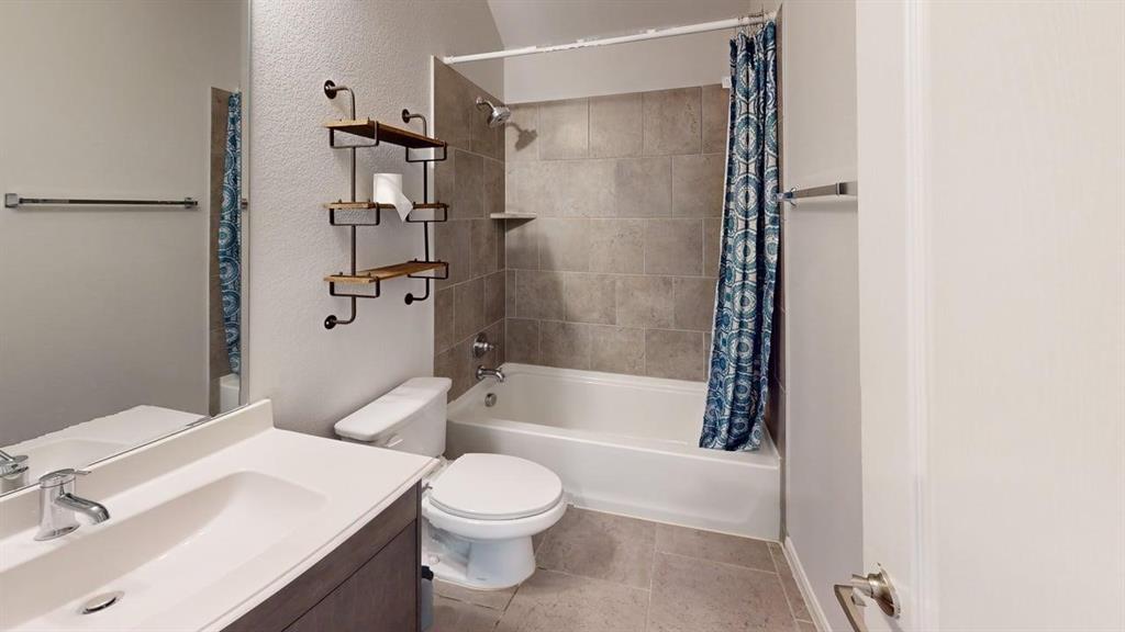 1016 Highberry Drive Property Photo 11