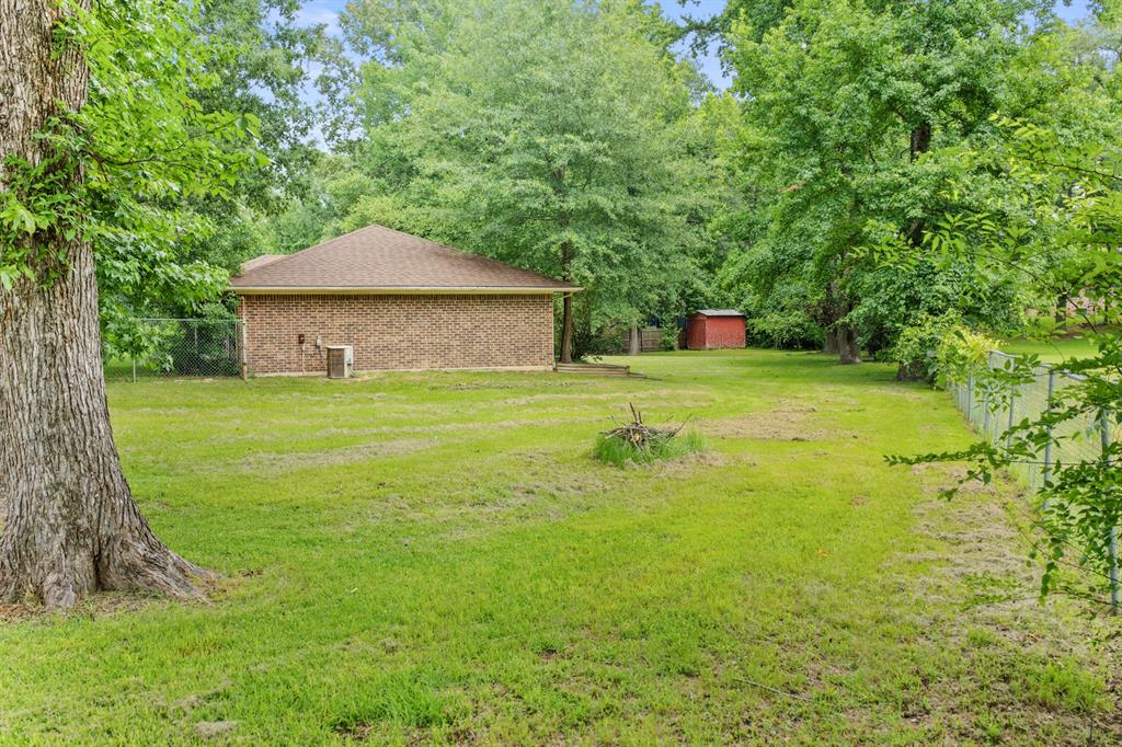 206 Carr Drive Property Photo 17