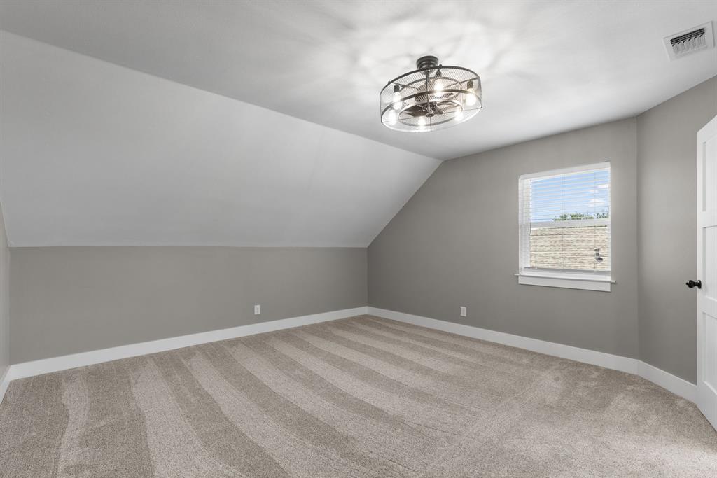 1111 S Ash Property Photo 30
