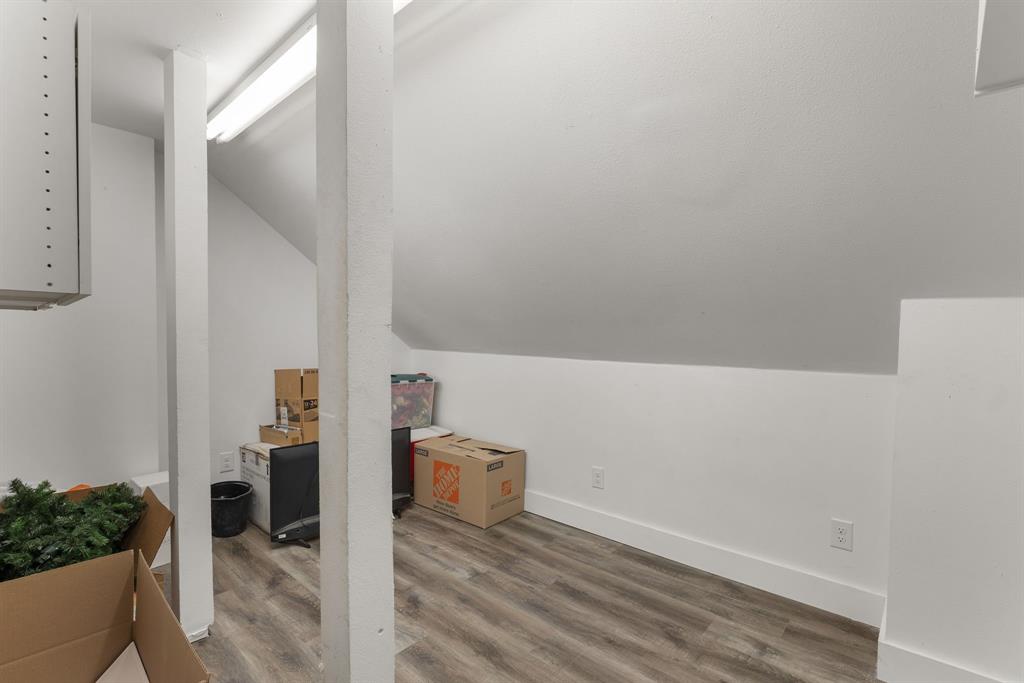 1111 S Ash Property Photo 34