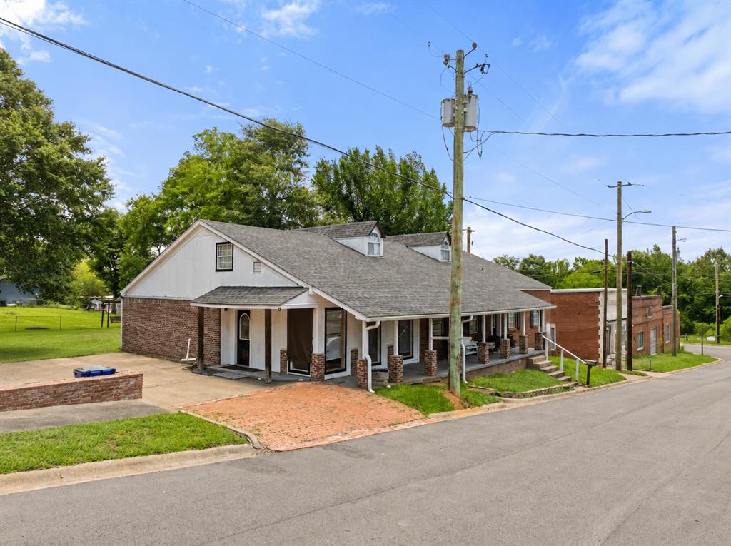 110 Church Street Property Photo 1