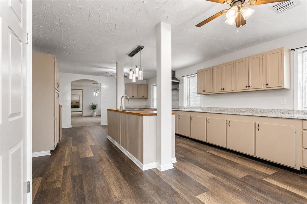 110 Church Street Property Photo 7