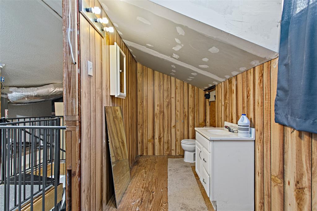 110 Church Street Property Photo 32