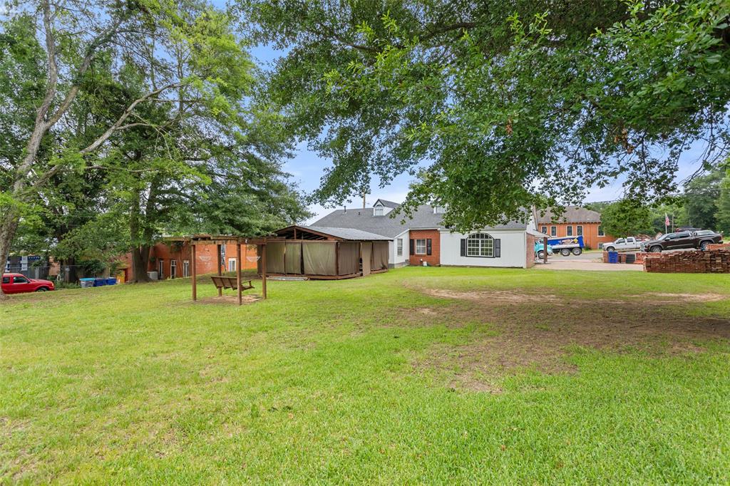 110 Church Street Property Photo 35