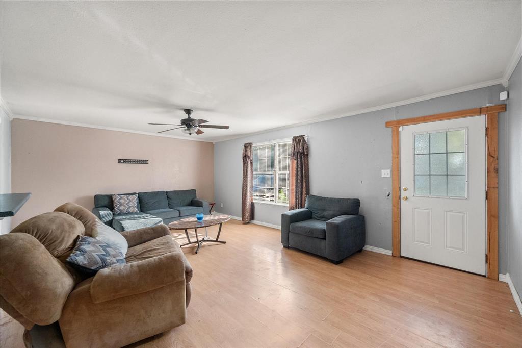 302 S 38th Street Property Photo 4