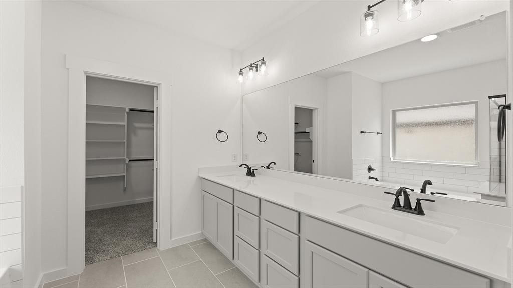 2114 Sunnymede Drive Property Photo 14